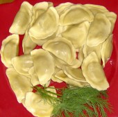 Pierogi_with_Sau_4b0589edd66a5.jpg